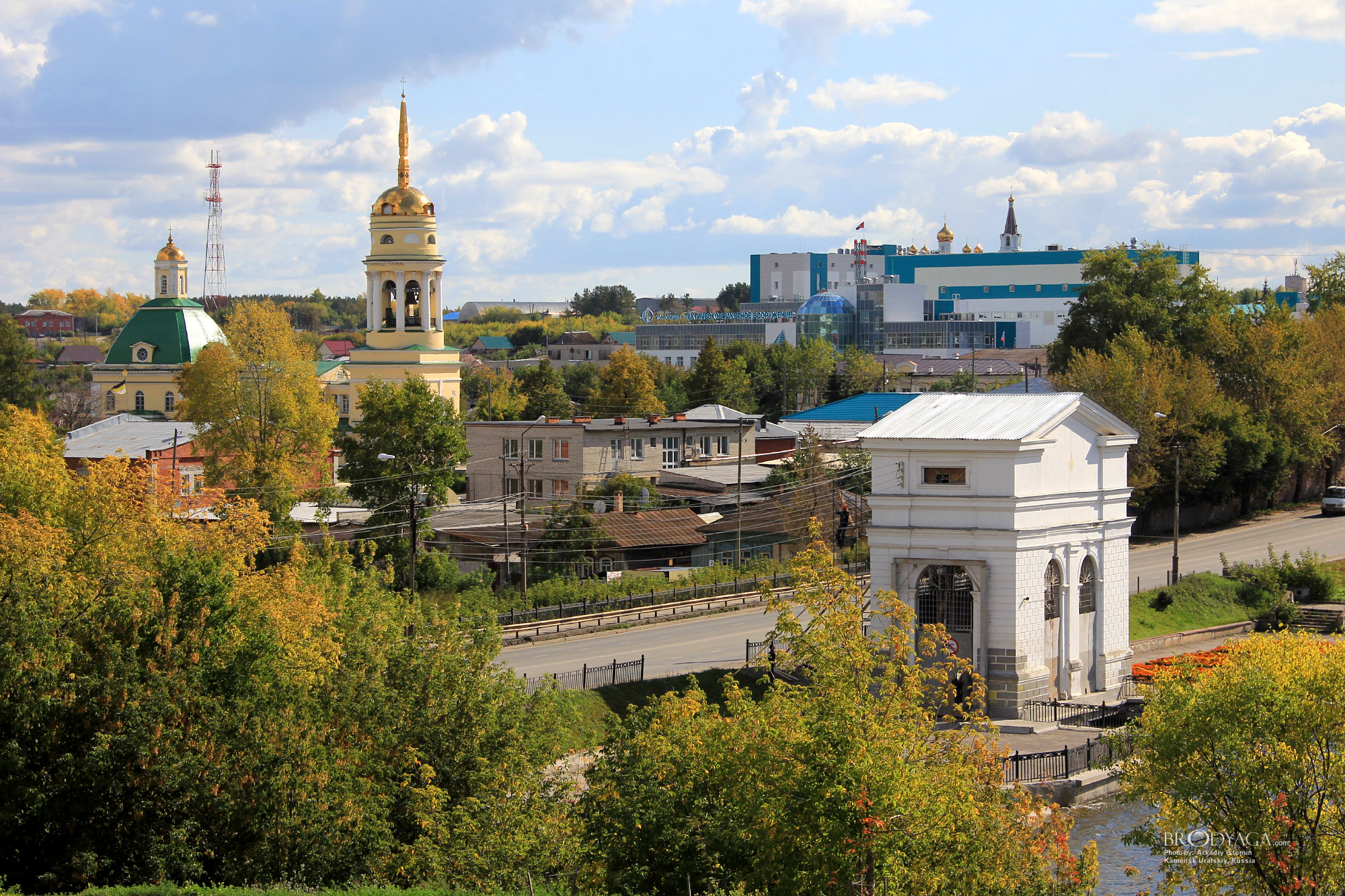 Плотина городского пруда, Каменск Уральский. 2019 год. (Town Pond Dam, Kamensk Uralskiy)